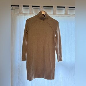 Banana Republic Tan Turtleneck Sweater